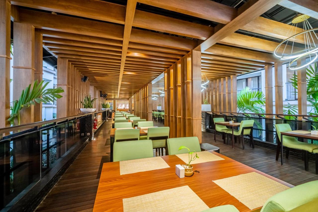 Park Regis Kuta 4*